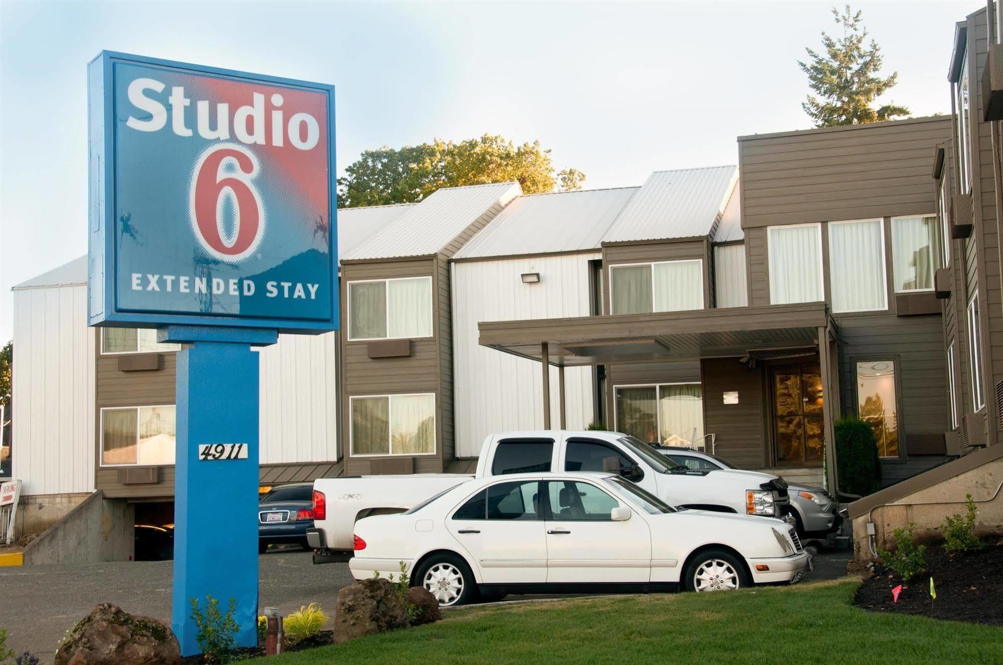 Studio 6-Portland, Or Exterior photo